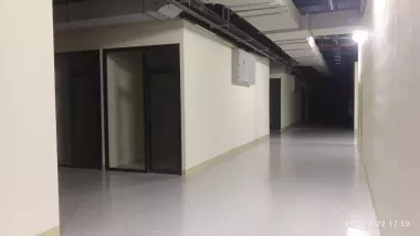 СРОЧНАЯ ПРОДАЖА! Угловой Магазин в новом ТЦ «Строй Март» / Ибн Сино Савдо Маркази — 2/6