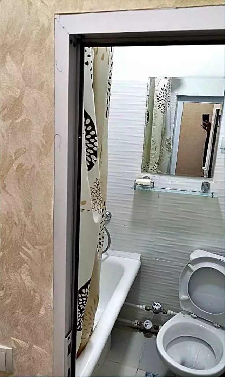 метро: Buyuk Ipak Yo‘li. (Горького). Студия. — 7/8