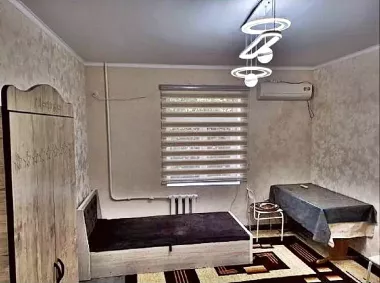 метро: Buyuk Ipak Yo‘li. (Горького). Студия. — 3/8