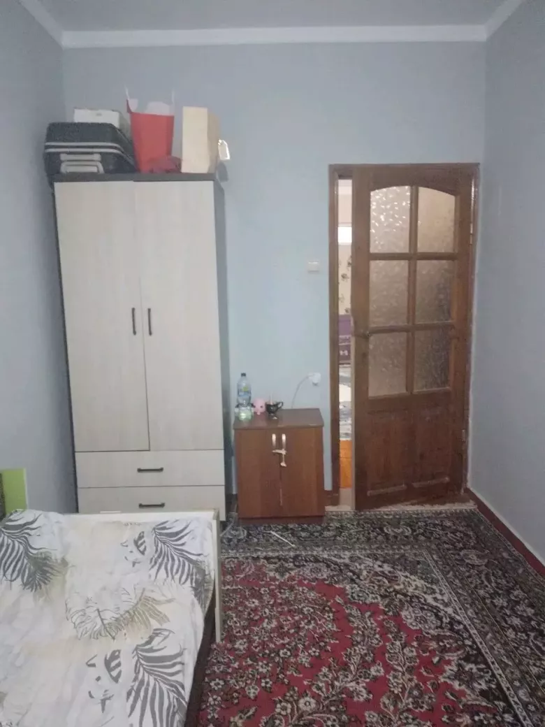 Продам квартиру 2/4/4 Куйлюк-3 Атс Поликлиника#2 — 2/7