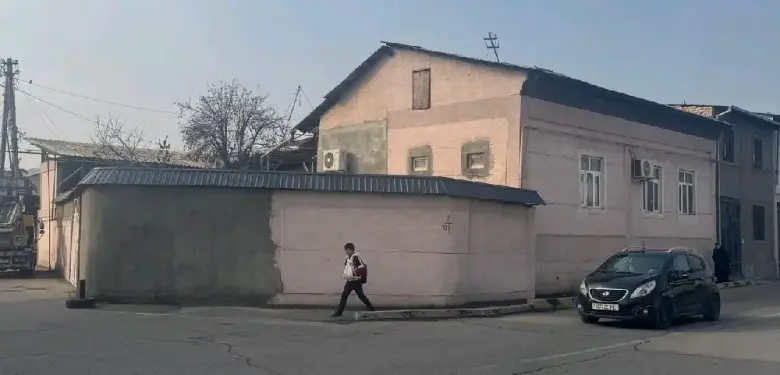 Продаю 1.5 уровневый дом 4.23 сотки — 1/12