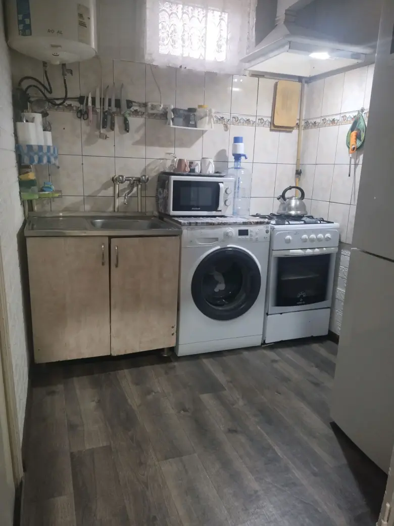 Продаётся квартира 2в3 — 1/8