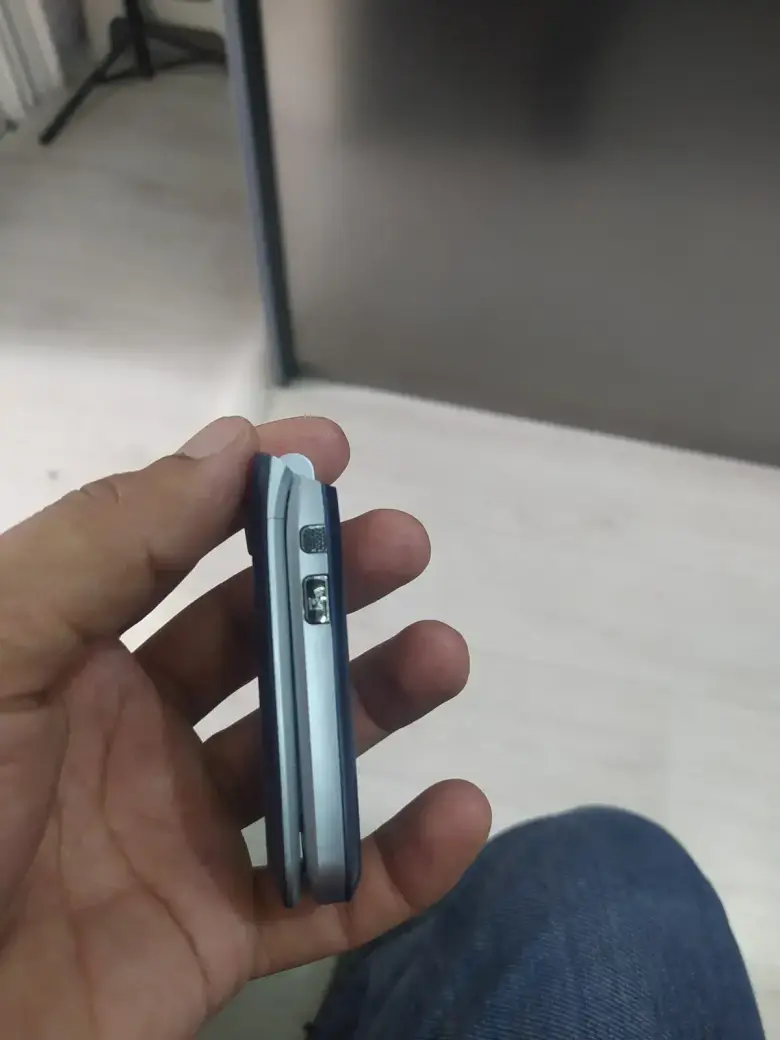 Knopkali telefon Nokia 6205 perfectum — 3/4