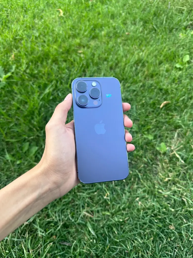 IPhone 14 Pro — 1/6