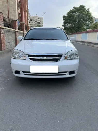 CHEVROLET LACETTI 1.8 MT, 2013 г./один хозяин с салона/Без окрасов/Без метана — 3/8