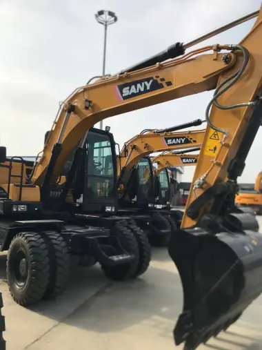 Продается Китайский Колесный экскаватор SANY SY155W — 2/2