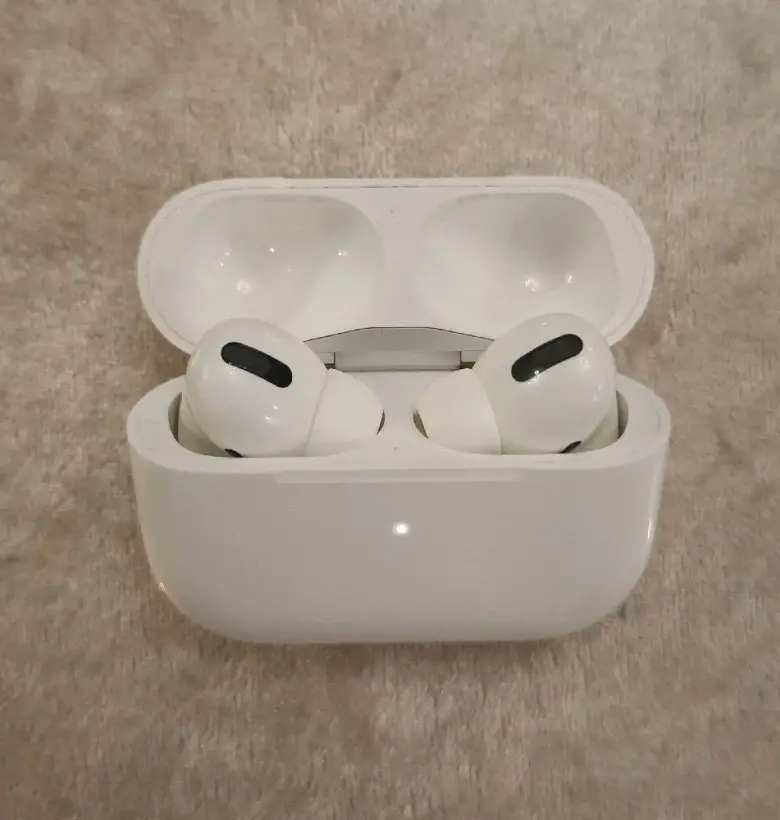 AirPods Pro 1 ого поколения — 3/4