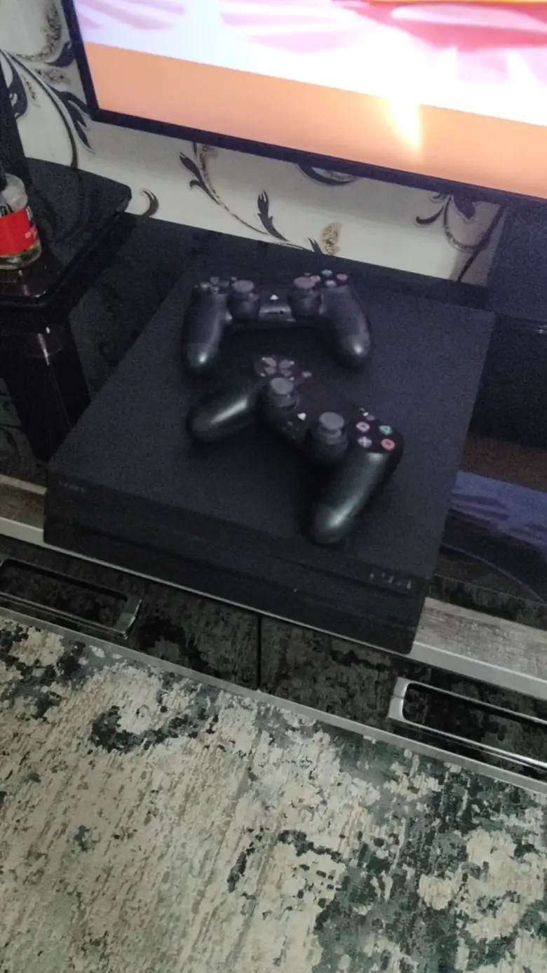 Приставка PS 4 pro — 1/4
