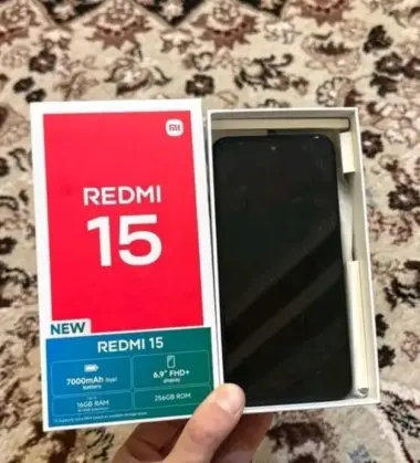 Продам Redmi 15 8+8/256
