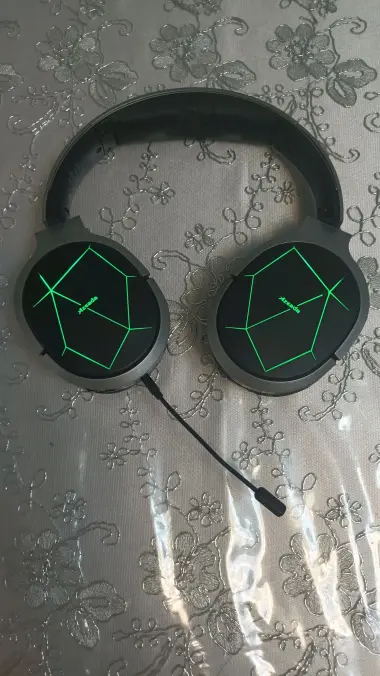 Maiku series wireless gaming headphone