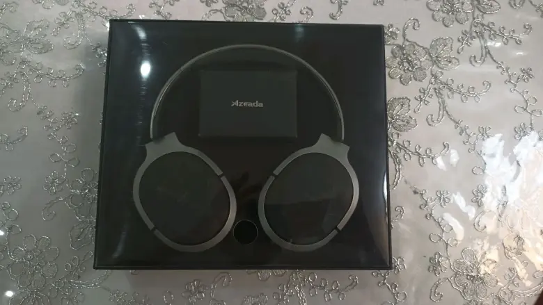Maiku series wireless gaming headphone — 7/10