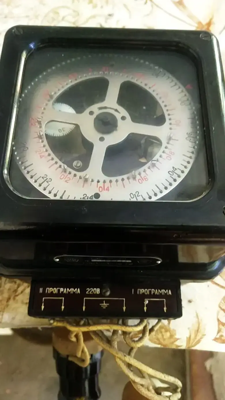Программные реле времени (таймеры) СССР и ГДР (Glashütte) — Оба рабочие — 3/8