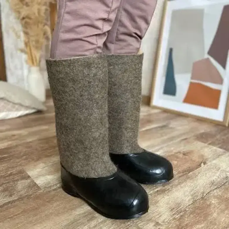 Валенки с галошами — 1/1