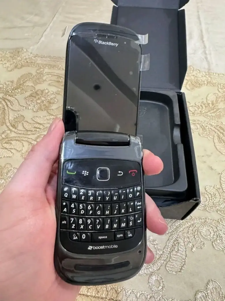 Blackberry 9670 CDMA PERFECTUM Mobile Новый Коробка документ — 7/7