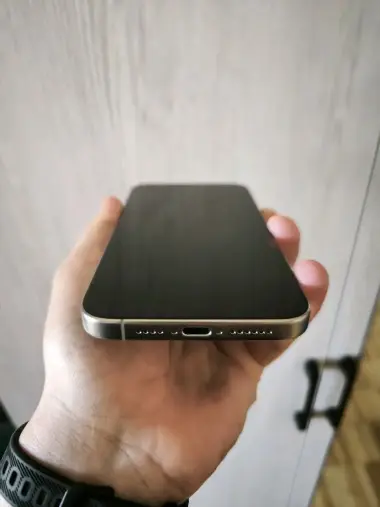 Iphone 15 Pro Max 512 sim e-sim — 3/8