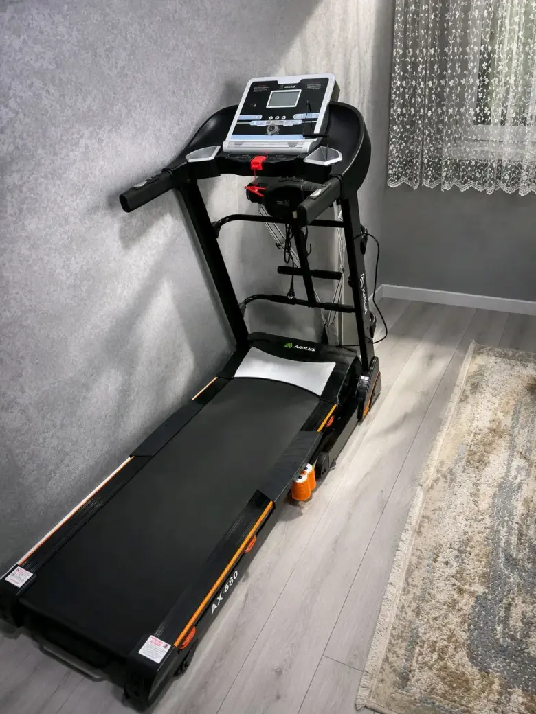 Продается беговая дорожка Axelus AX480 — 1/4