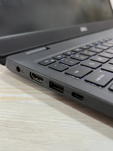 Dell Latitude i5 10-avlod | 512GB SSD | TOUCHSCREEN | Ideal holatda — 5/8