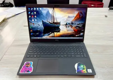 Dell Latitude i5 10-avlod | 512GB SSD | TOUCHSCREEN | Ideal holatda