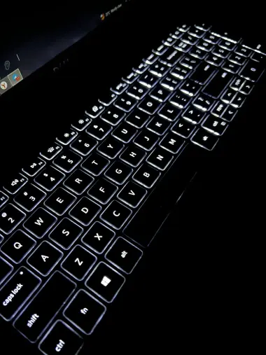 Dell Latitude i5 10-avlod | 512GB SSD | TOUCHSCREEN | Ideal holatda — 4/8