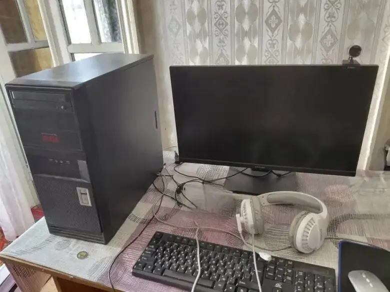 Xeon X3440 GTX 750 32GB RAM SSD 512GB — 1/1