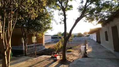 Sirdaryo Viloyati Boyovut Tumani Anorzor Mahalla — 3/4