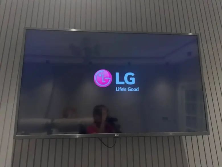 LG smart 4K 50 talik sotiladi 4,200,000 — 2/3