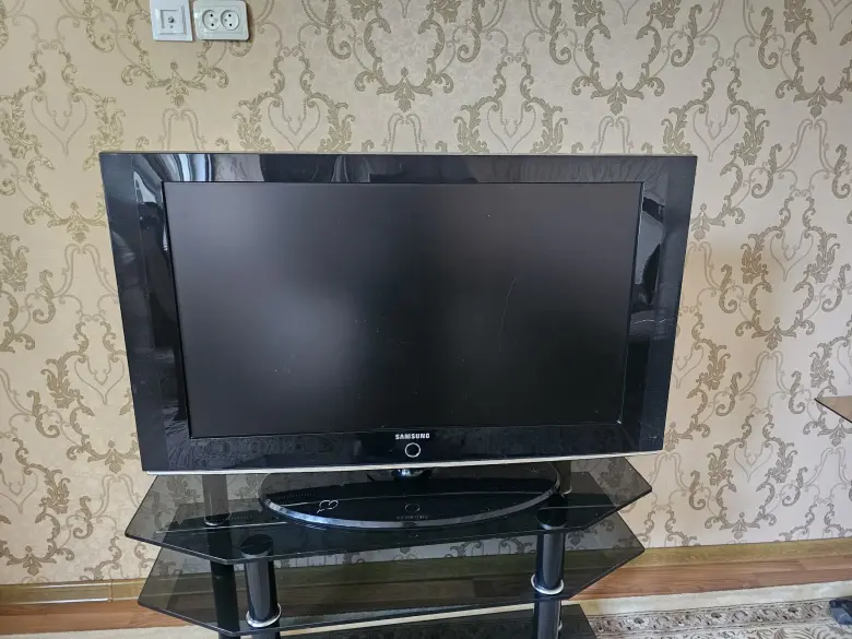 ЖК-телевизор Samsung LE37S81B — 4/4