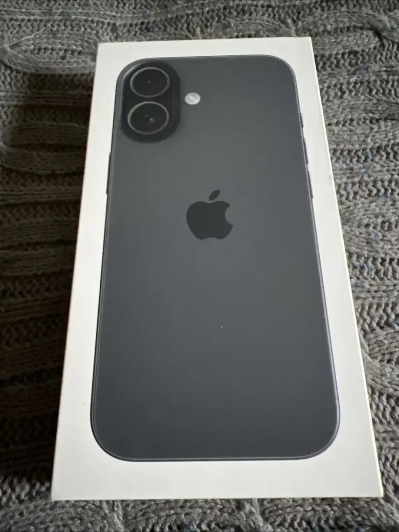 IPhone 17 256 (Black) Новый ! — 1/2