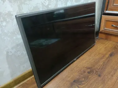 Телевизор lg продается