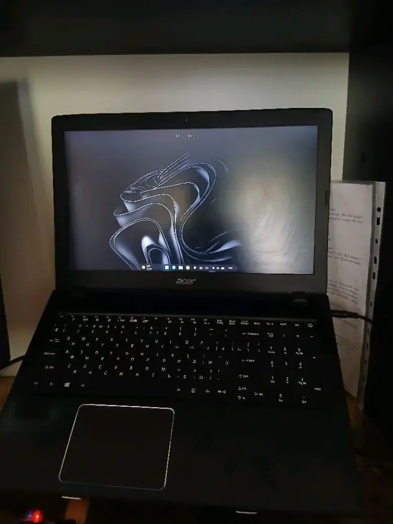 Acer Aspire E5 575G srocna sotiladi ( pul kereligi sababli ] — 1/2