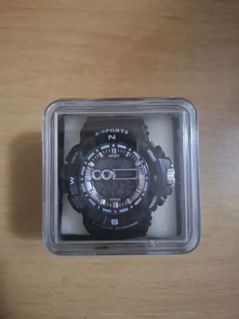 EL Backlight Sport Watch — 1/2