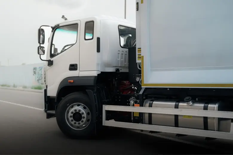 FOTON Auman D - Мусоровоз 12 мз + 1 мз — 1/3
