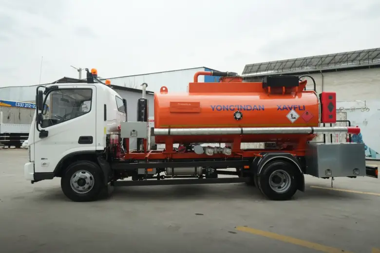 Foton AUMARK - Бензовоз — 2/3