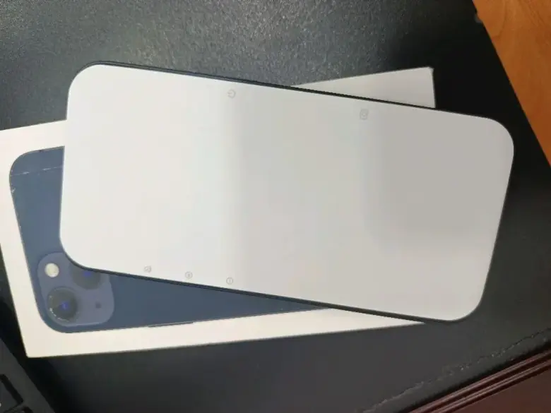 Yangi iphone 13 telefoni sotiladi xolati yangi — 1/2