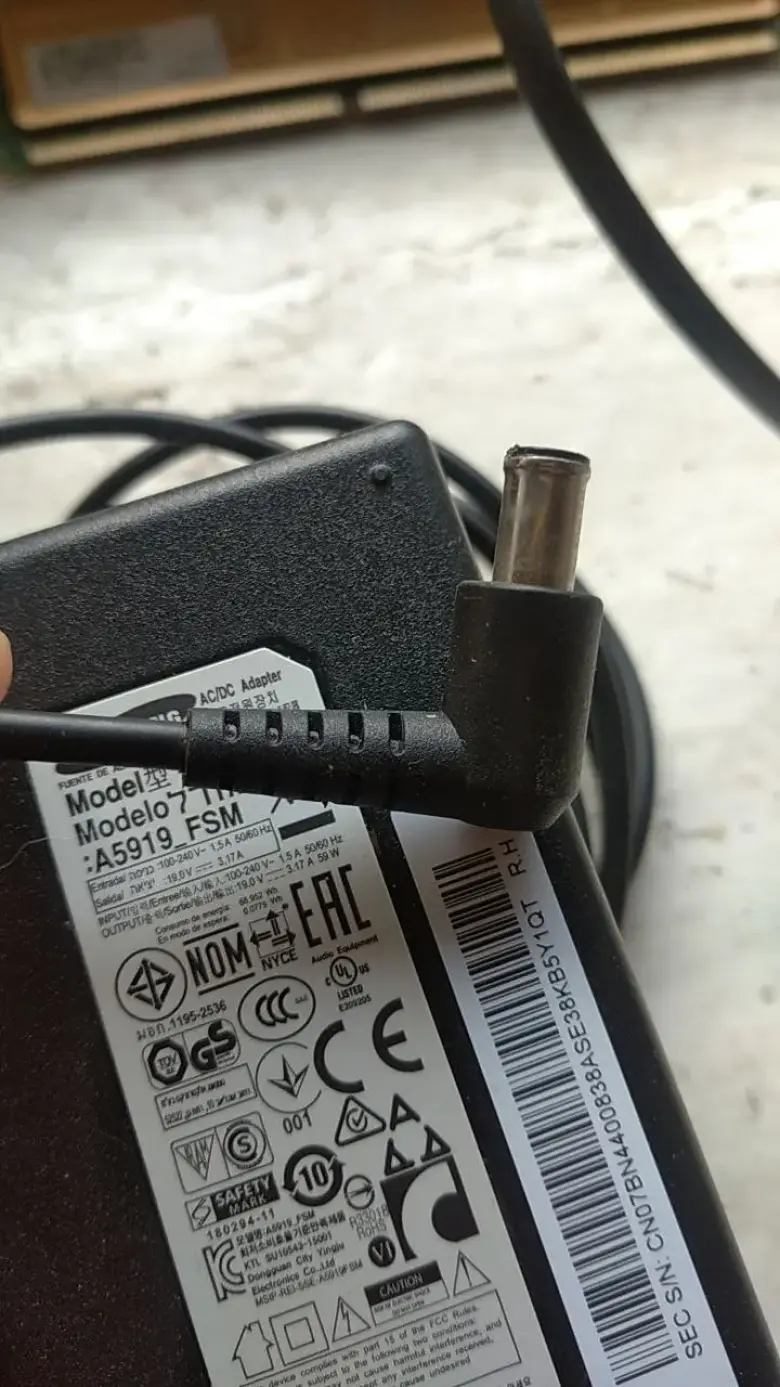 Оригинальный блок питания Samsung 19V 3.17A 59W (A5919_FSM) — 3/3