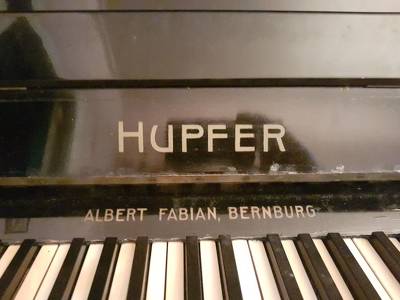 HUPFER, ALBERT FABIAN, Bernburg. Раритетное немецкое пианино