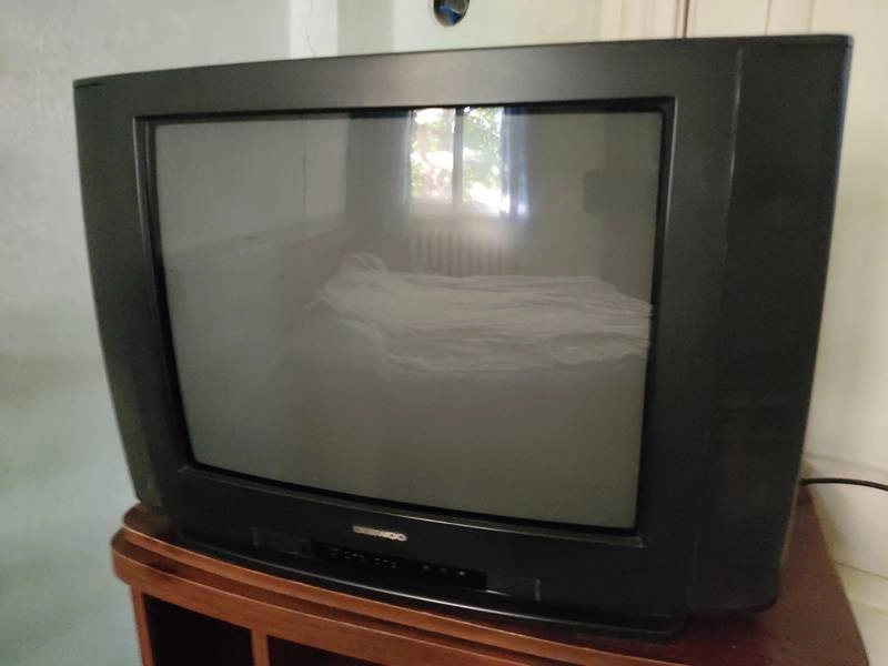 Не рабочий! ишламайди телевизор daewoo 21 дюйм